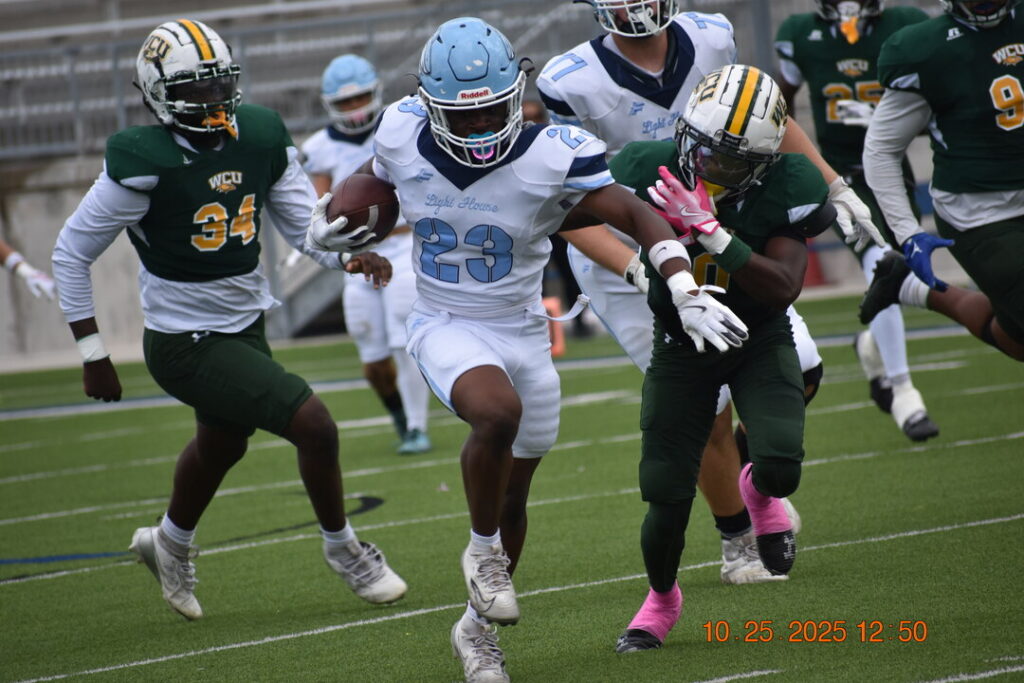 Makos Driving down the field.